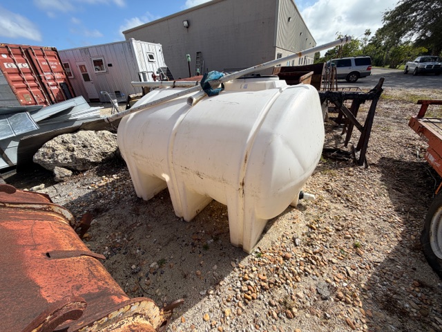 1000 Gallon Storage Tank
